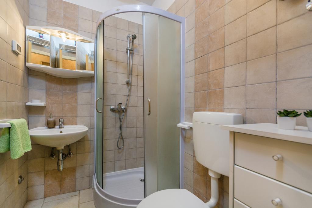 Apartment Velenik D&I Poreč Zewnętrze zdjęcie